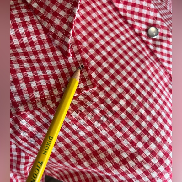 Vintage Gingham Button Down - Picture 4 of 7
